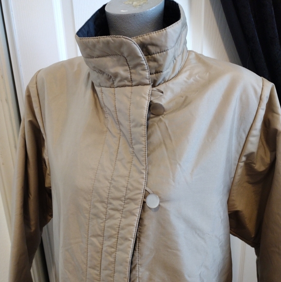 Long Reverseable Jacket Ladies Size S Black/Beige - Picture 2 of 9